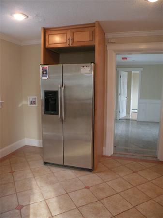 18 Longmeadow Road Beverly, MA 01915 - Photo 7 of 15 Gallery Image 7