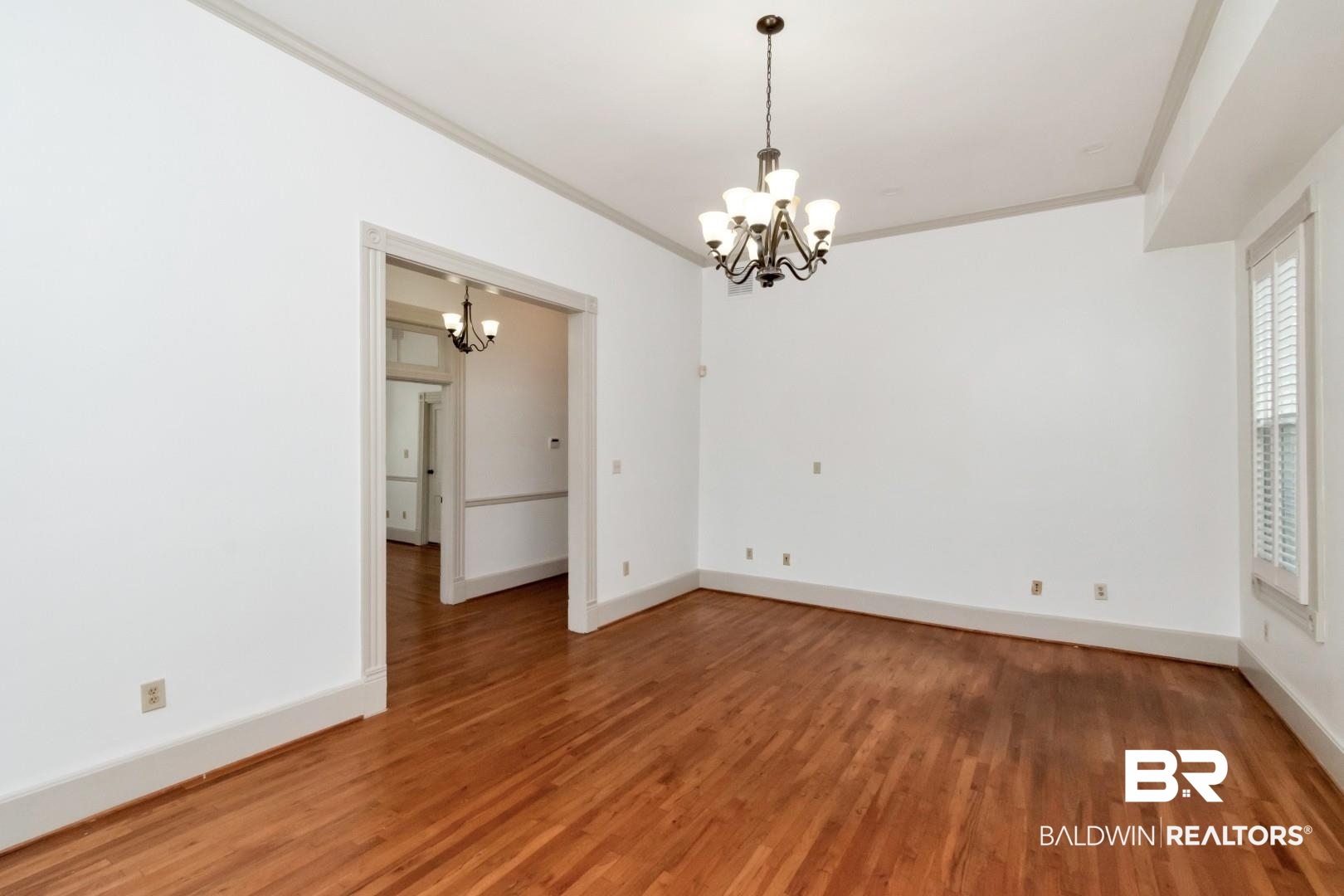 605 St Francis Street Mobile, AL 36602 - Photo 7 of 40 Living Room
