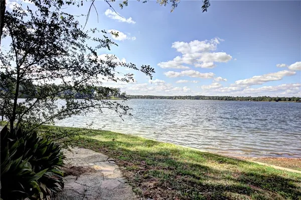 $975,000 | 315 Moss Hill Terrace Road, Natchitoches, LA 71457