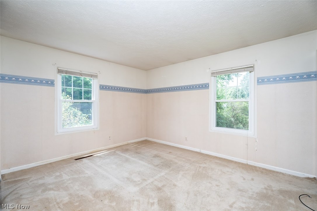 1204 Middlebury Road Kent, OH 44240 - Photo 20 of 33 Gallery Image 20