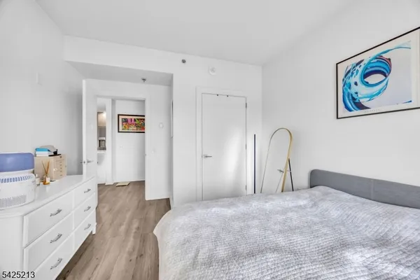 $475,000 | 1 Carriage City Plaza, Unit 1620, Rahway, NJ 07065