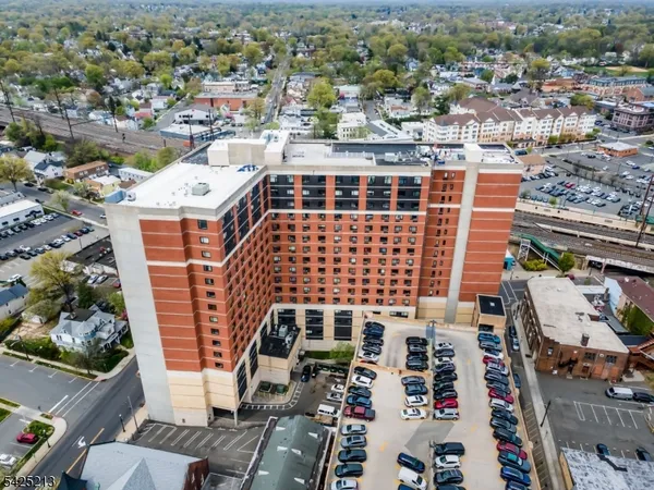 $475,000 | 1 Carriage City Plaza, Unit 1620, Rahway, NJ 07065