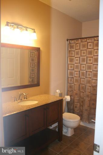 12012 Taliesin Place, Unit 13 Reston, VA 20190 - Photo 3 of 6 Bath (Master)