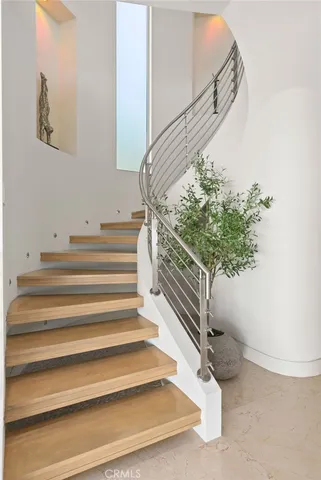 $30,000 | 900 Gainsborough Drive, Laguna Beach, CA 92651