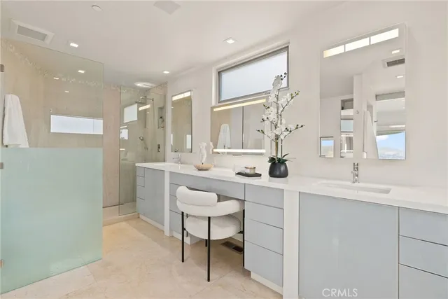 $30,000 | 900 Gainsborough Drive, Laguna Beach, CA 92651