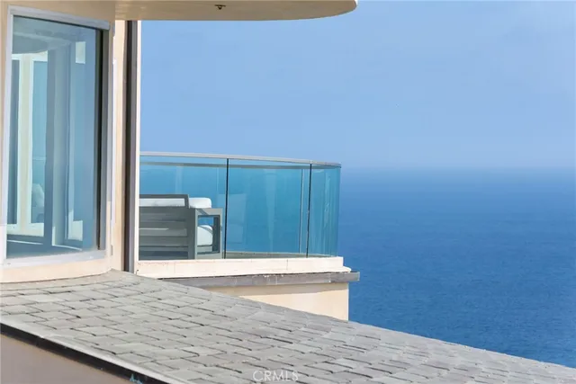 $30,000 | 900 Gainsborough Drive, Laguna Beach, CA 92651