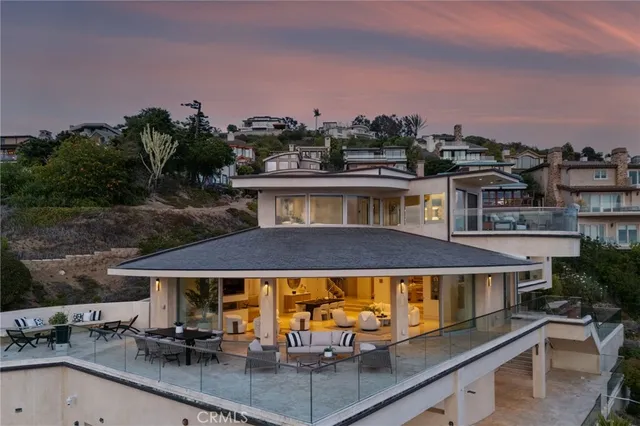 $30,000 | 900 Gainsborough Drive, Laguna Beach, CA 92651