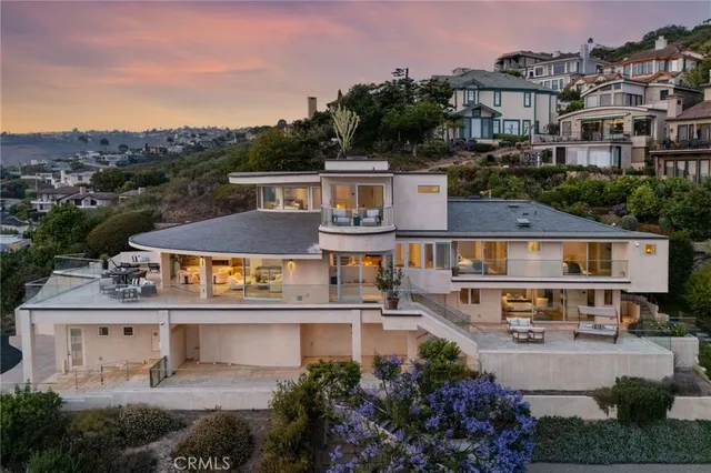 $30,000 | 900 Gainsborough Drive, Laguna Beach, CA 92651