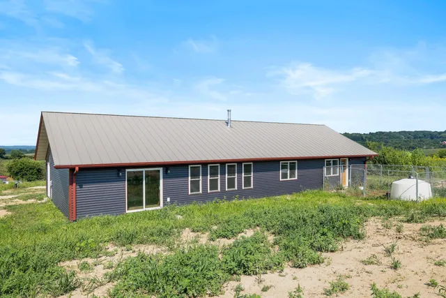$559,000 | W10864 Santas Loop, Wonewoc, WI 53968