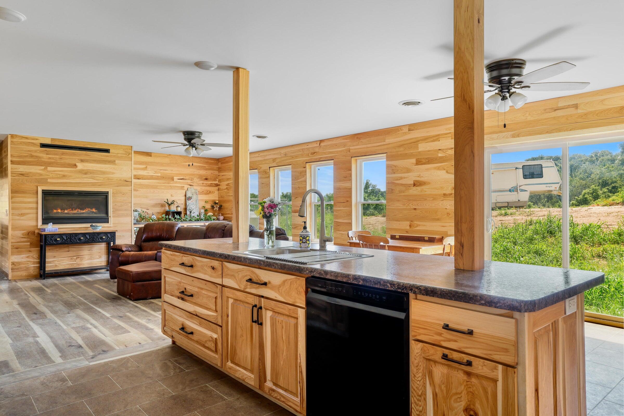 W10864 Santas Loop Wonewoc, WI 53968 - Photo 12 of 28 20250819163807259917000000-o