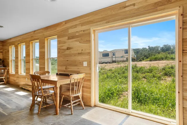 $559,000 | W10864 Santas Loop, Wonewoc, WI 53968