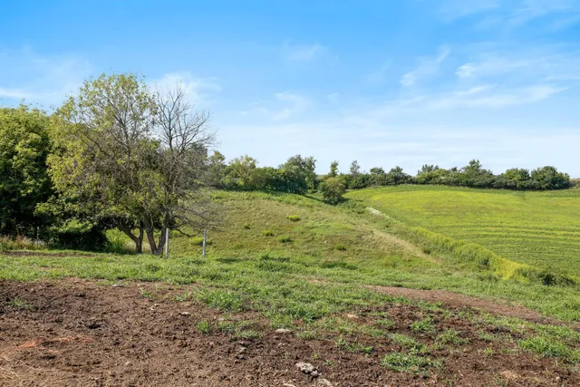 $559,000 | W10864 Santas Loop, Wonewoc, WI 53968