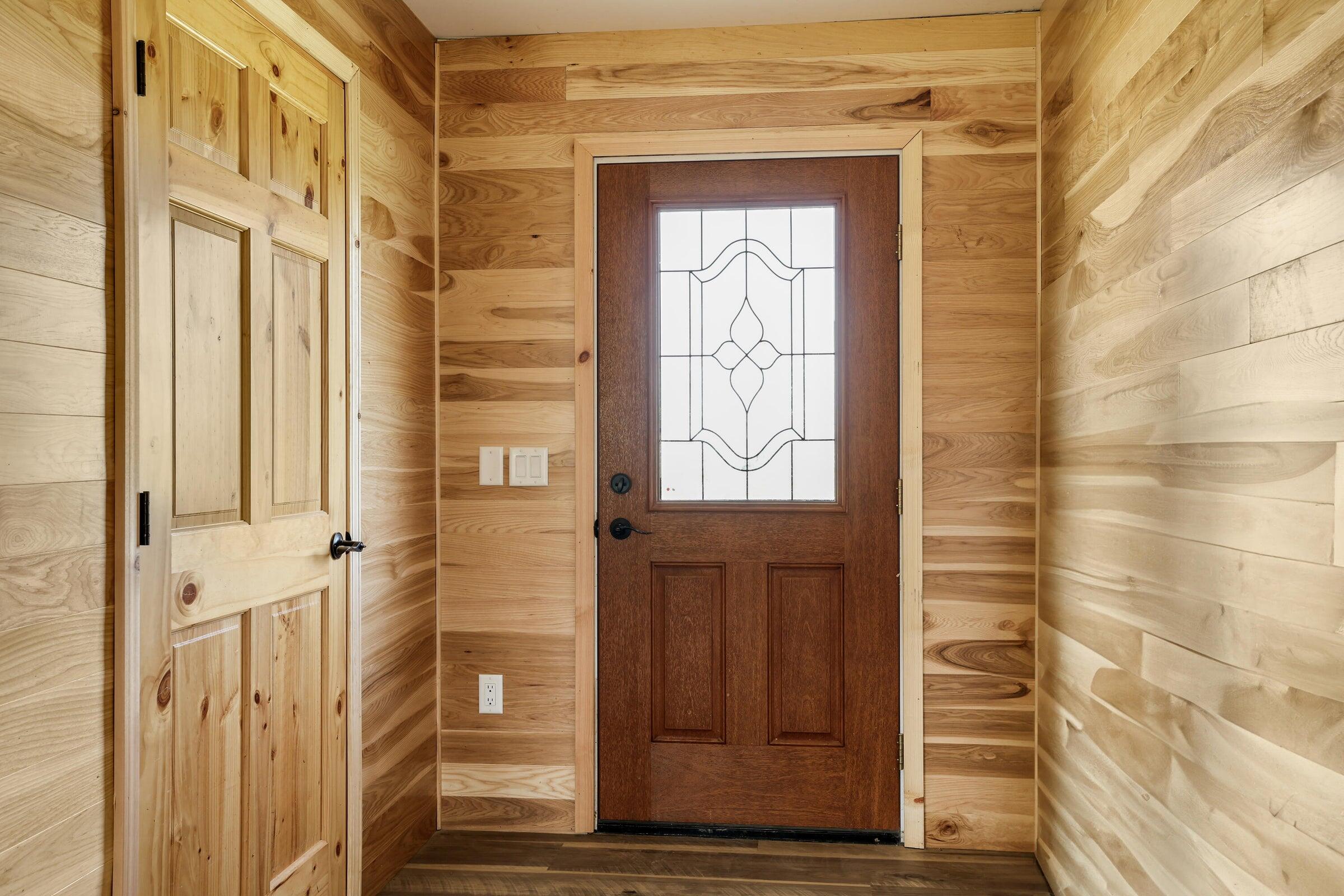 W10864 Santas Loop Wonewoc, WI 53968 - Photo 7 of 28 20250819163909628096000000-o