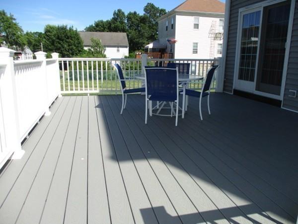 576 Anthony Street Fall River, MA 02721 - Photo 7 of 11