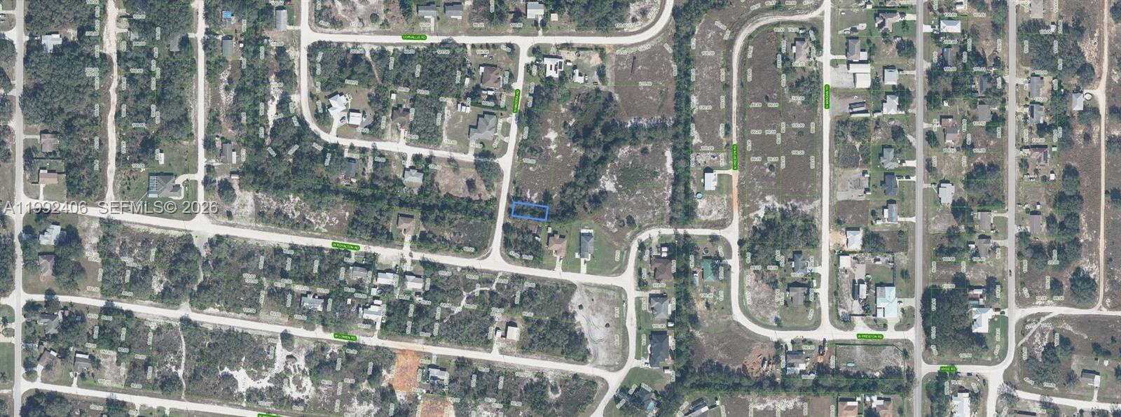 240 North Madera Road Avon Park, FL 33825 - Photo 2 of 5