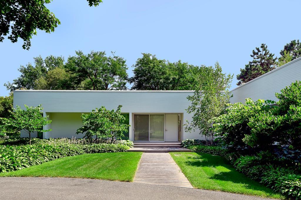 312 Ferndale Road West Wayzata, MN 55391 - Photo 3 of 31 Gallery Image 3