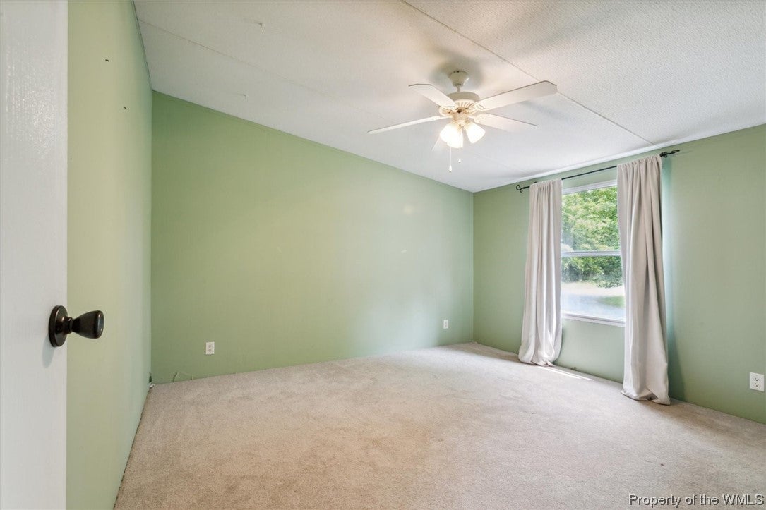 1028 Moonlight Road Smithfield, VA 23430 - Photo 28 of 50 Gallery Image 28