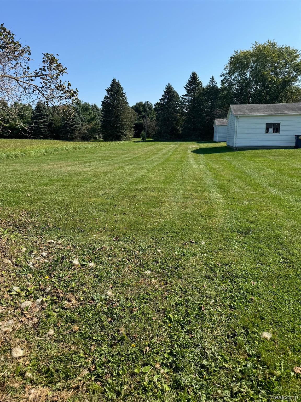 6025 Brophy Road Howell, MI 48855 - Photo 9 of 32 Gallery Image 9