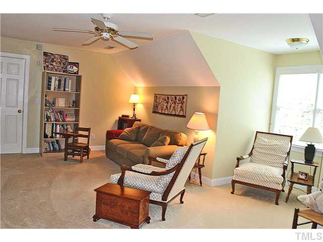 4417 Touchstone Forest Road Raleigh, NC 27612 - Photo 10 of 25 Bonus Room