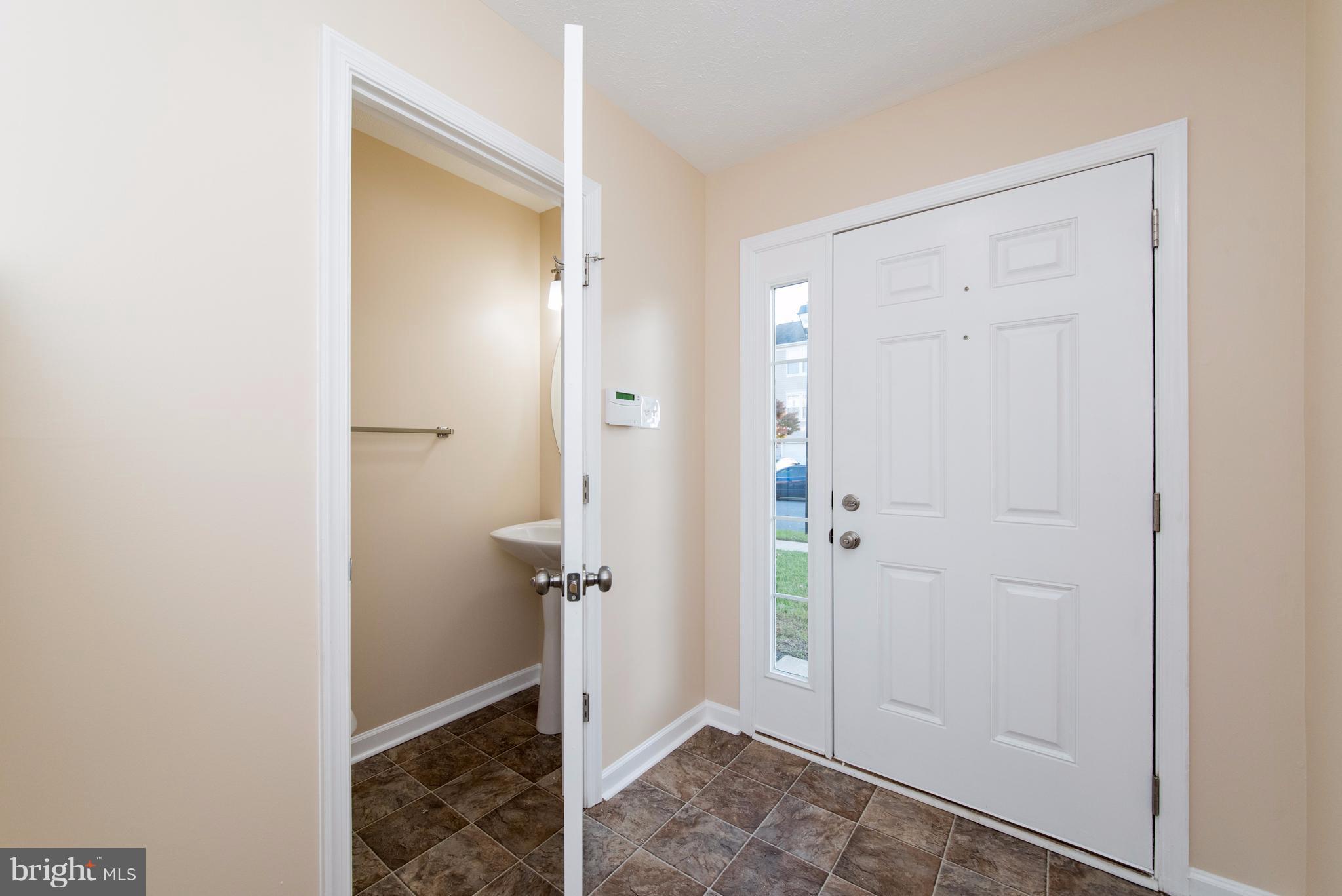 811 Tipton Road Middle River, MD 21220 - Photo 2 of 30 Interior (General)