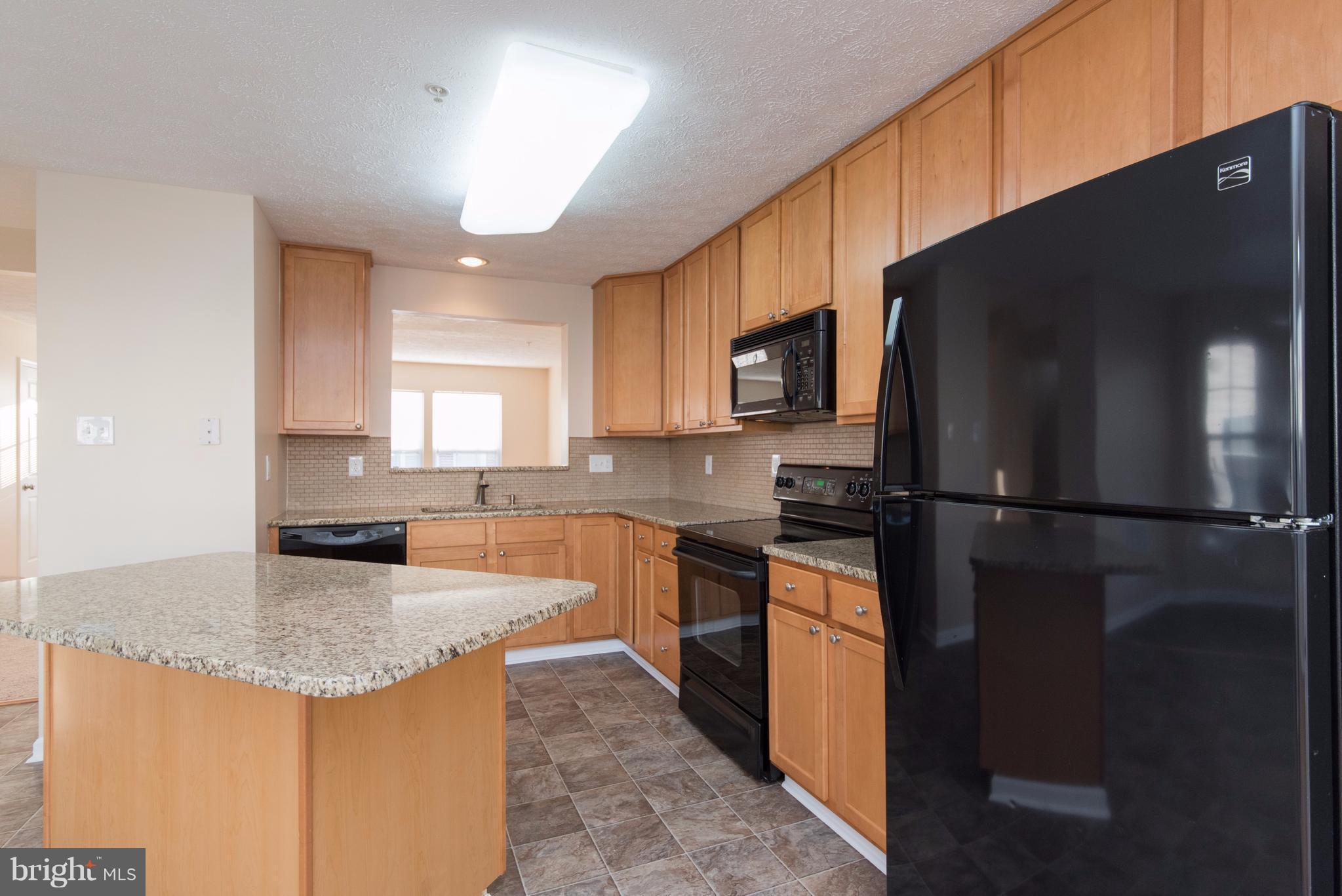 811 Tipton Road Middle River, MD 21220 - Photo 13 of 30 Kitchen