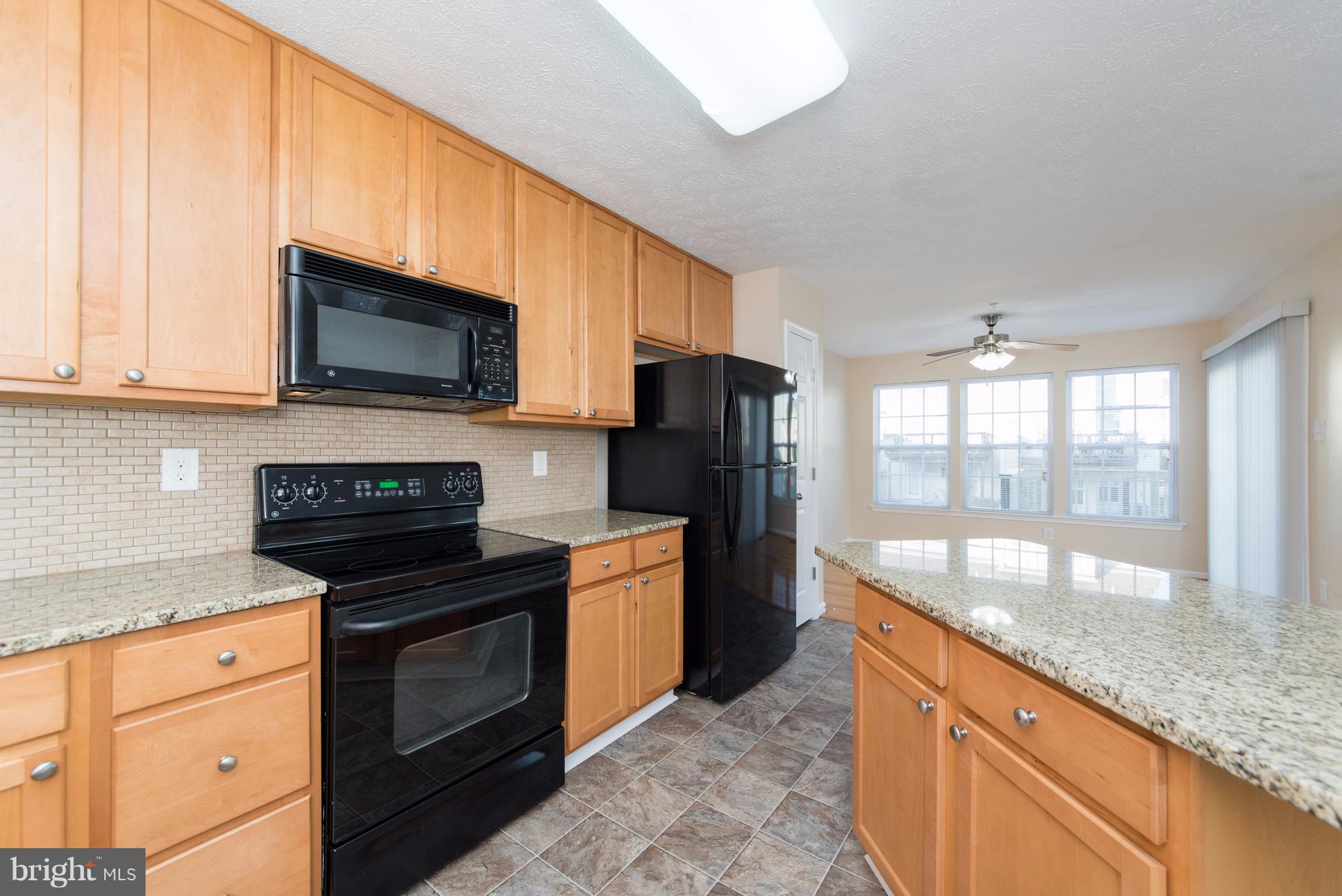 811 Tipton Road Middle River, MD 21220 - Photo 14 of 30 Kitchen