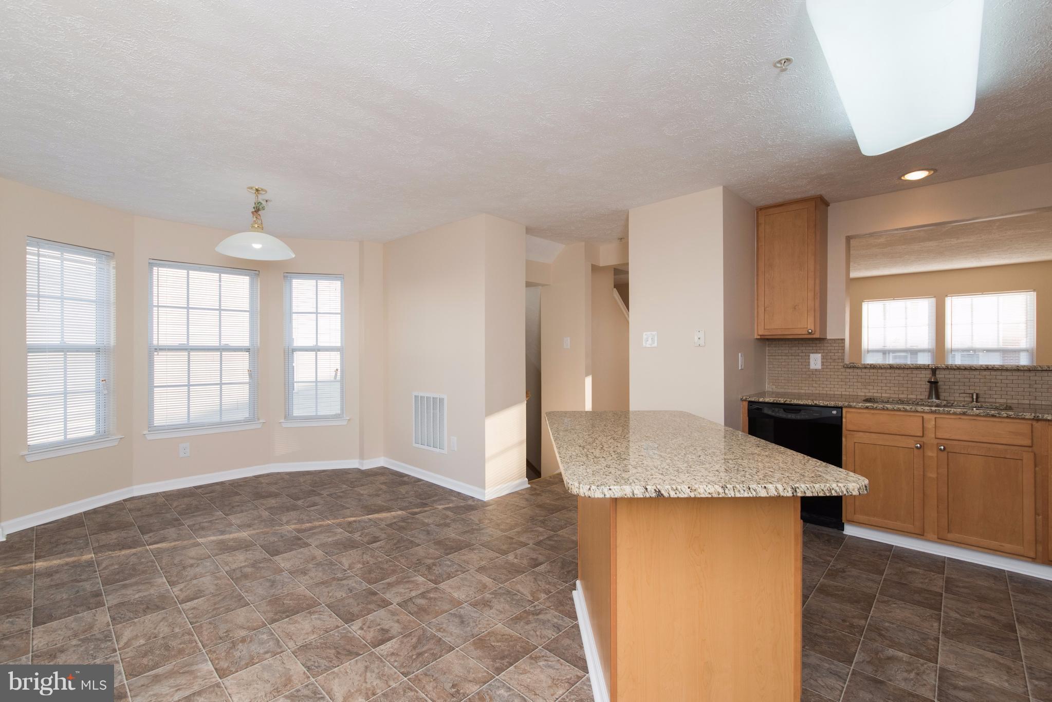 811 Tipton Road Middle River, MD 21220 - Photo 15 of 30 Kitchen