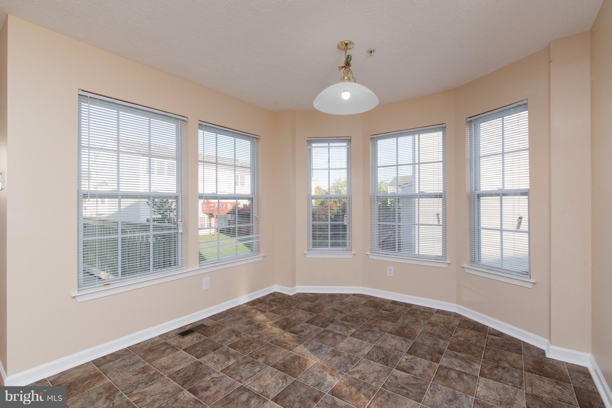 811 Tipton Road Middle River, MD 21220 - Photo 16 of 30 Dining Room