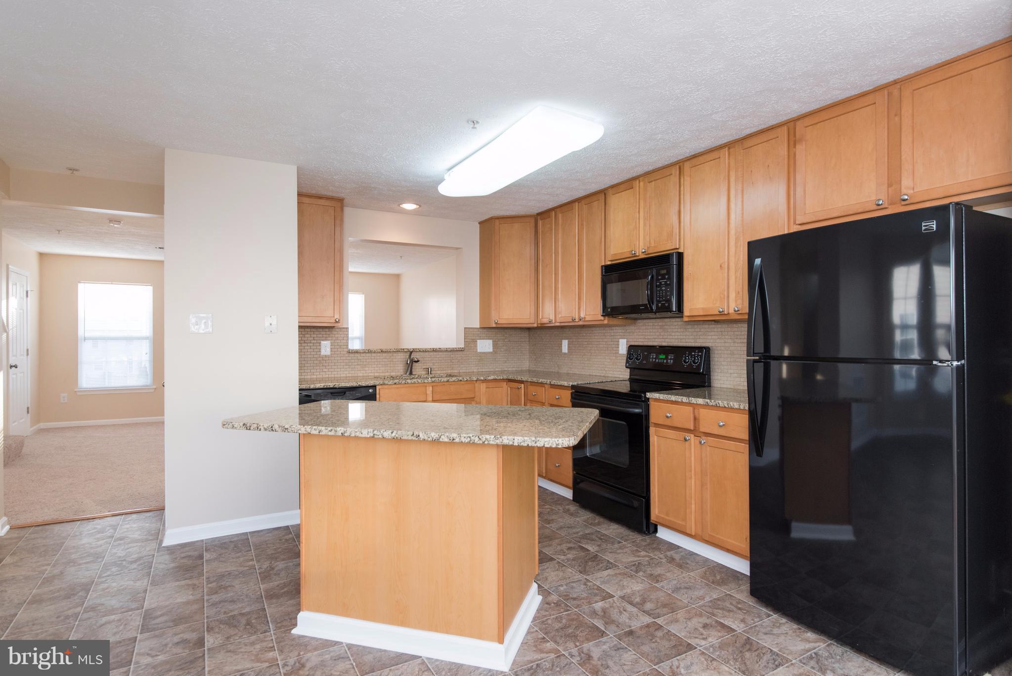 811 Tipton Road Middle River, MD 21220 - Photo 10 of 30 Kitchen