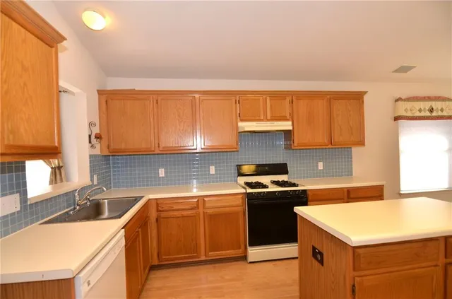 $2,100 | 3609 Ruby Red Drive, Austin, TX 78728