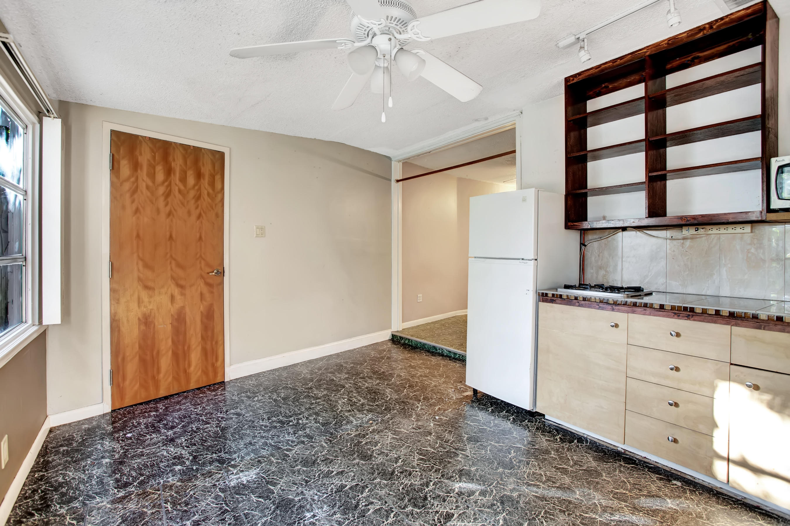 408 Lancaster Street Boca Raton, FL 33487 - Photo 19 of 29 IMG_7912