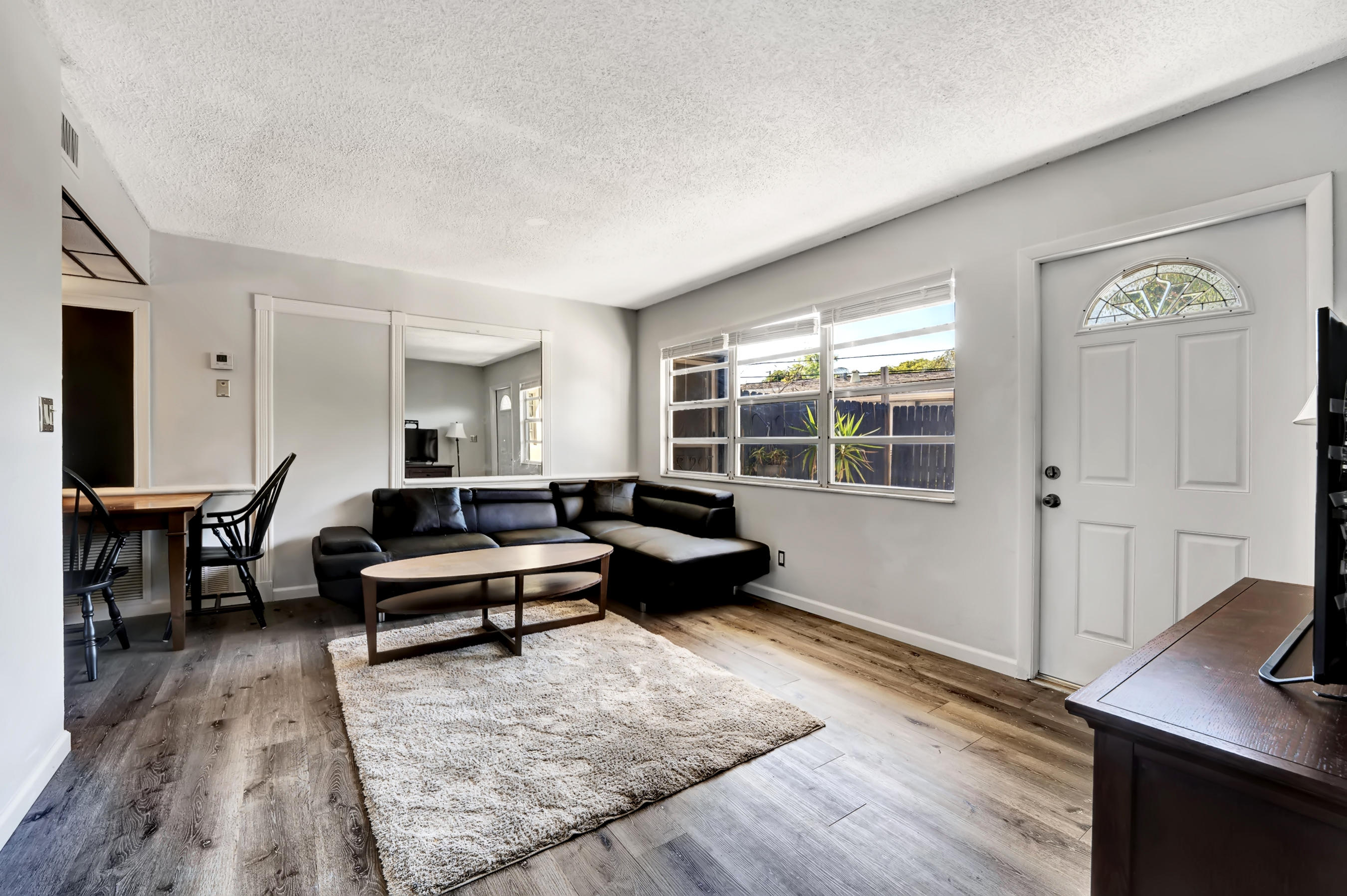 408 Lancaster Street Boca Raton, FL 33487 - Photo 6 of 29 DSC08092