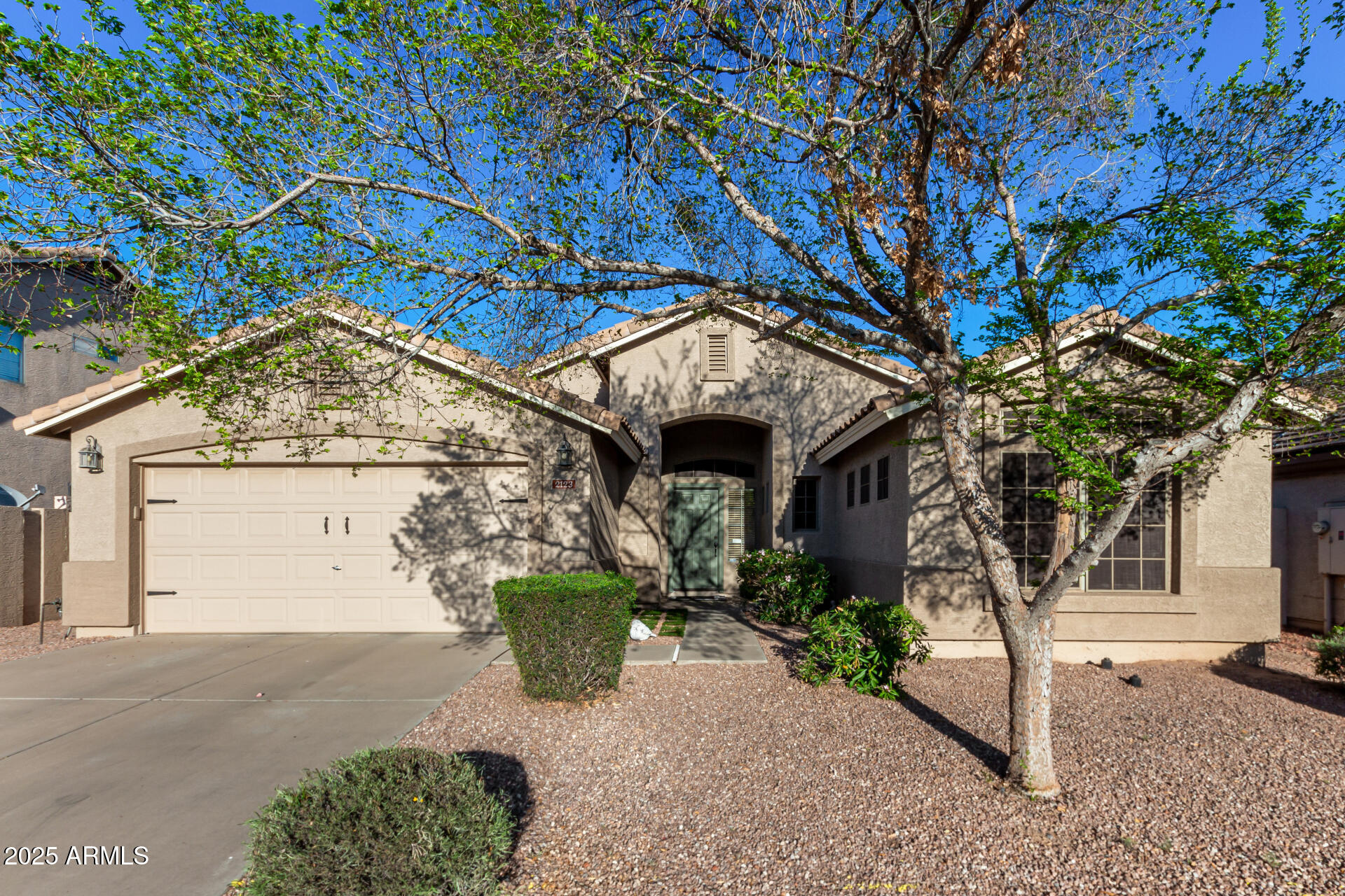 2123 South Bristol Mesa, AZ 85209 - Photo 7 of 45 07 - Bristol