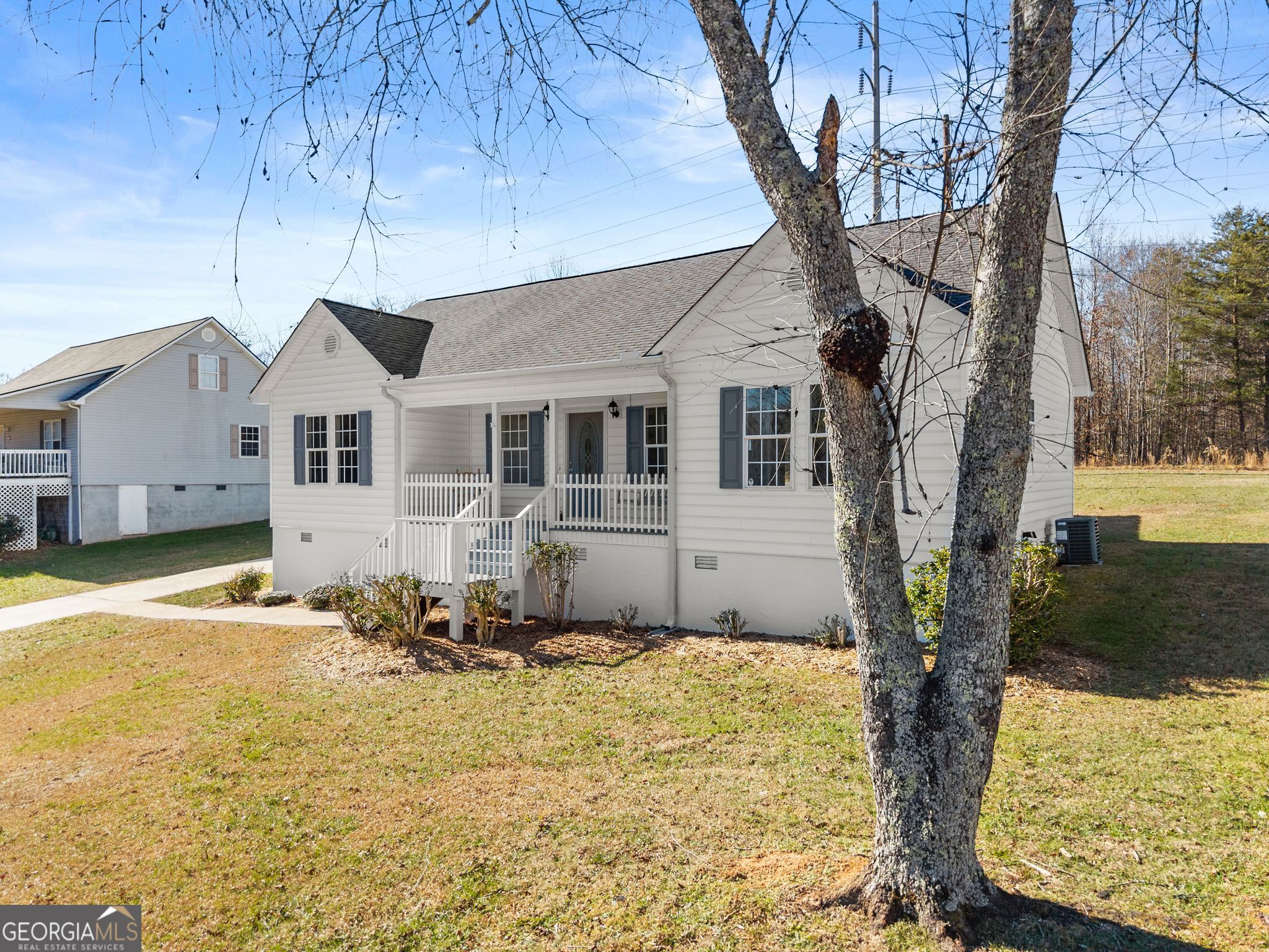 137 Sherrell Drive Cleveland, GA 30528 - Photo 3 of 42