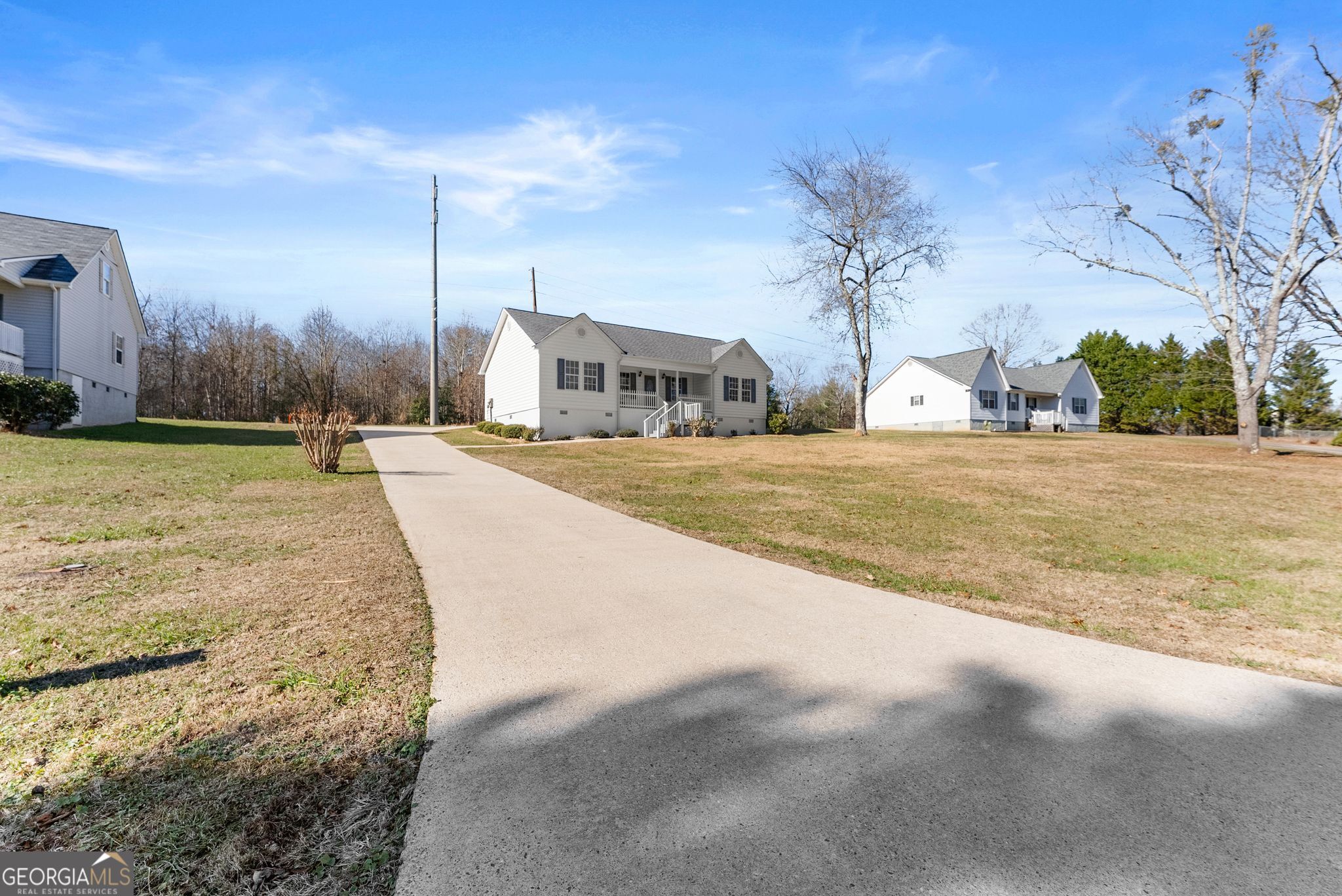 137 Sherrell Drive Cleveland, GA 30528 - Photo 5 of 42