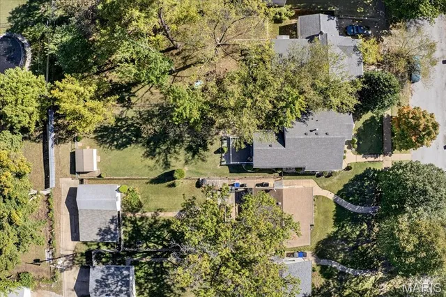 $327,500 | 7081 Winona Avenue, St. Louis, MO 63109