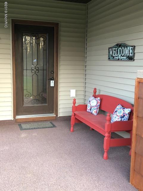 978 Adolph Road Union City, MI 49094 - Photo 3 of 40 987 3