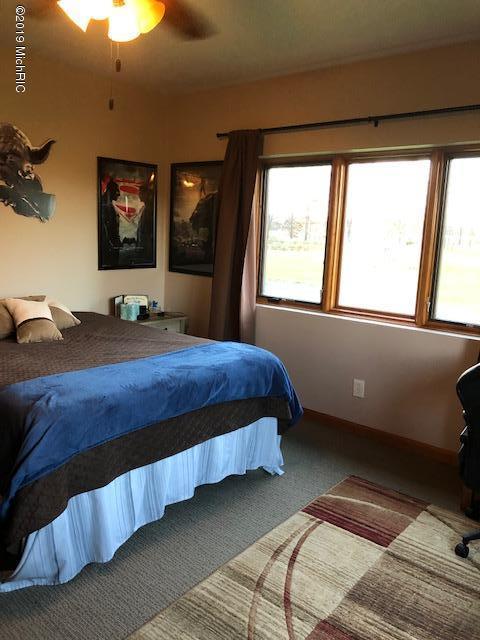 978 Adolph Road Union City, MI 49094 - Photo 33 of 40 987 39