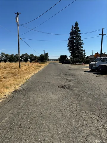 $170,000 | 4 Myrtle Avenue, Merced, CA 95340