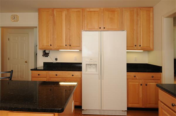140 Wiswall Road Newton, MA 02459 - Photo 9 of 12