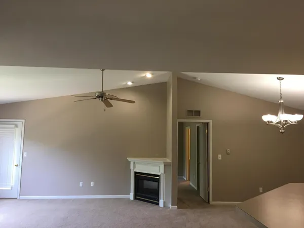 $260,000 | 20209 Chesapeake Circle, Walled Lake, MI 48390
