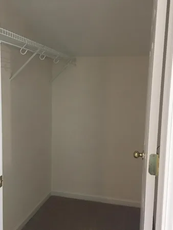 $260,000 | 20209 Chesapeake Circle, Walled Lake, MI 48390