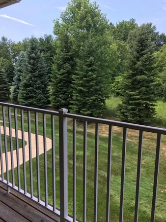 $260,000 | 20209 Chesapeake Circle, Walled Lake, MI 48390