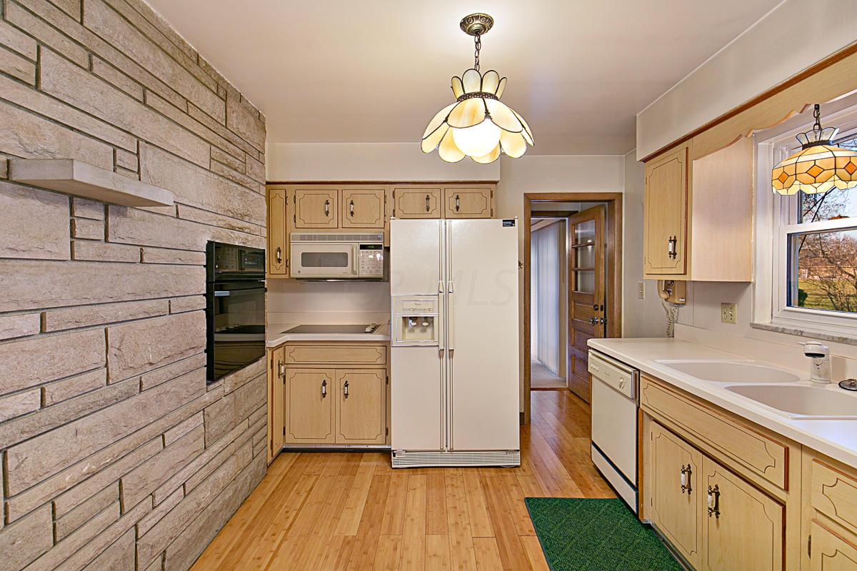 2620 Jordan Road Columbus, OH 43231 - Photo 9 of 32 Gallery Image 9