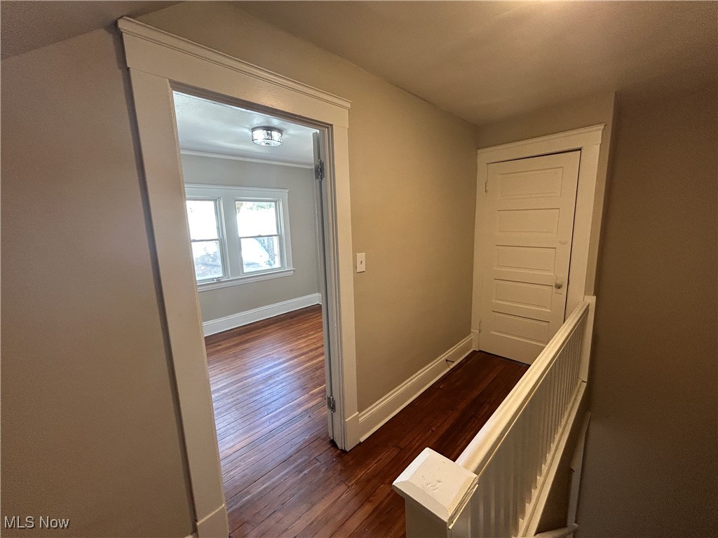 3235 Oak Road Cleveland, OH 44118 - Photo 26 of 47 Hallway to attic and 4th bedroom