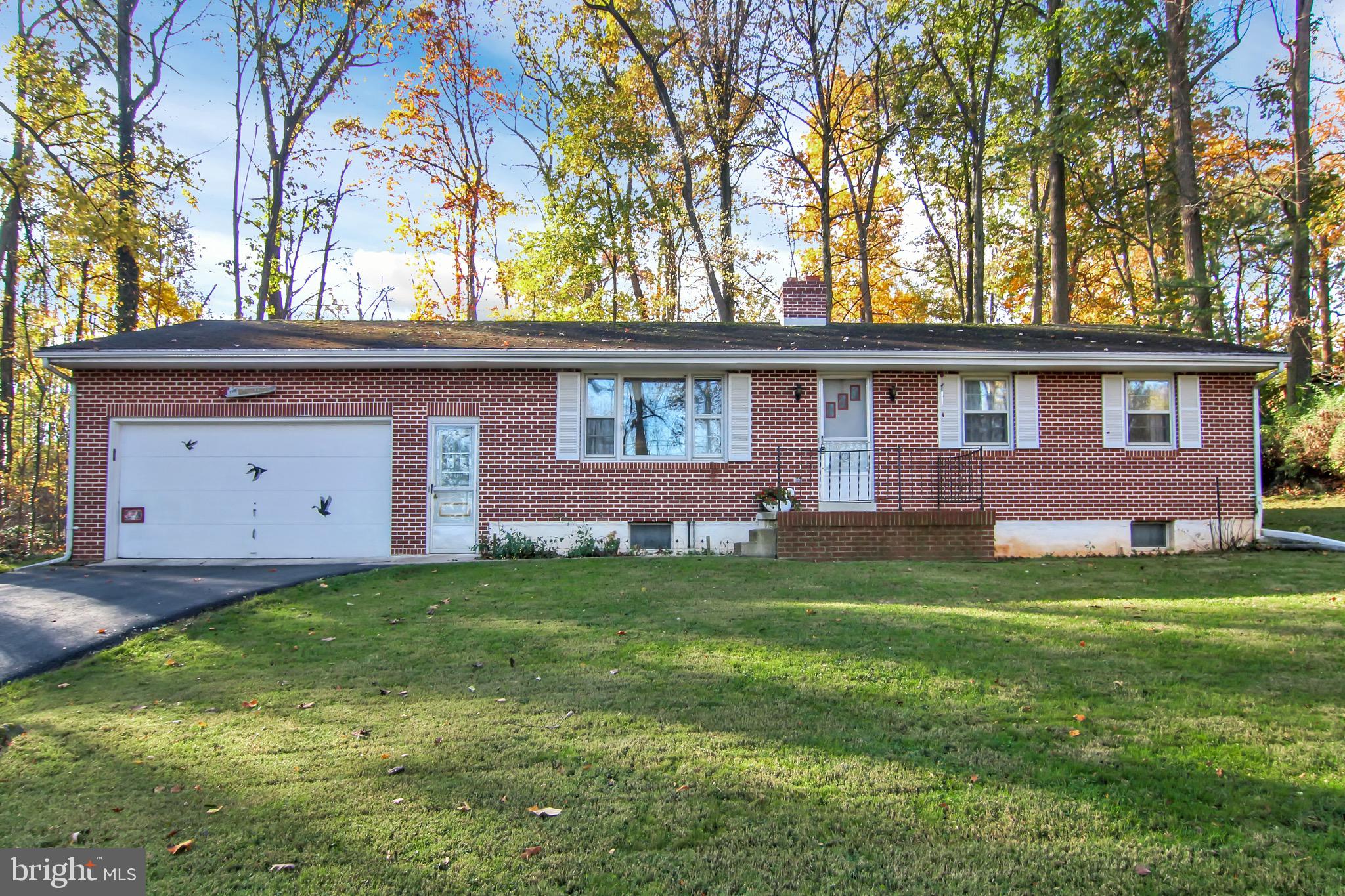 759 Hess Road Elizabethtown, PA 17022 - Photo 1 of 25 Gallery Image 1