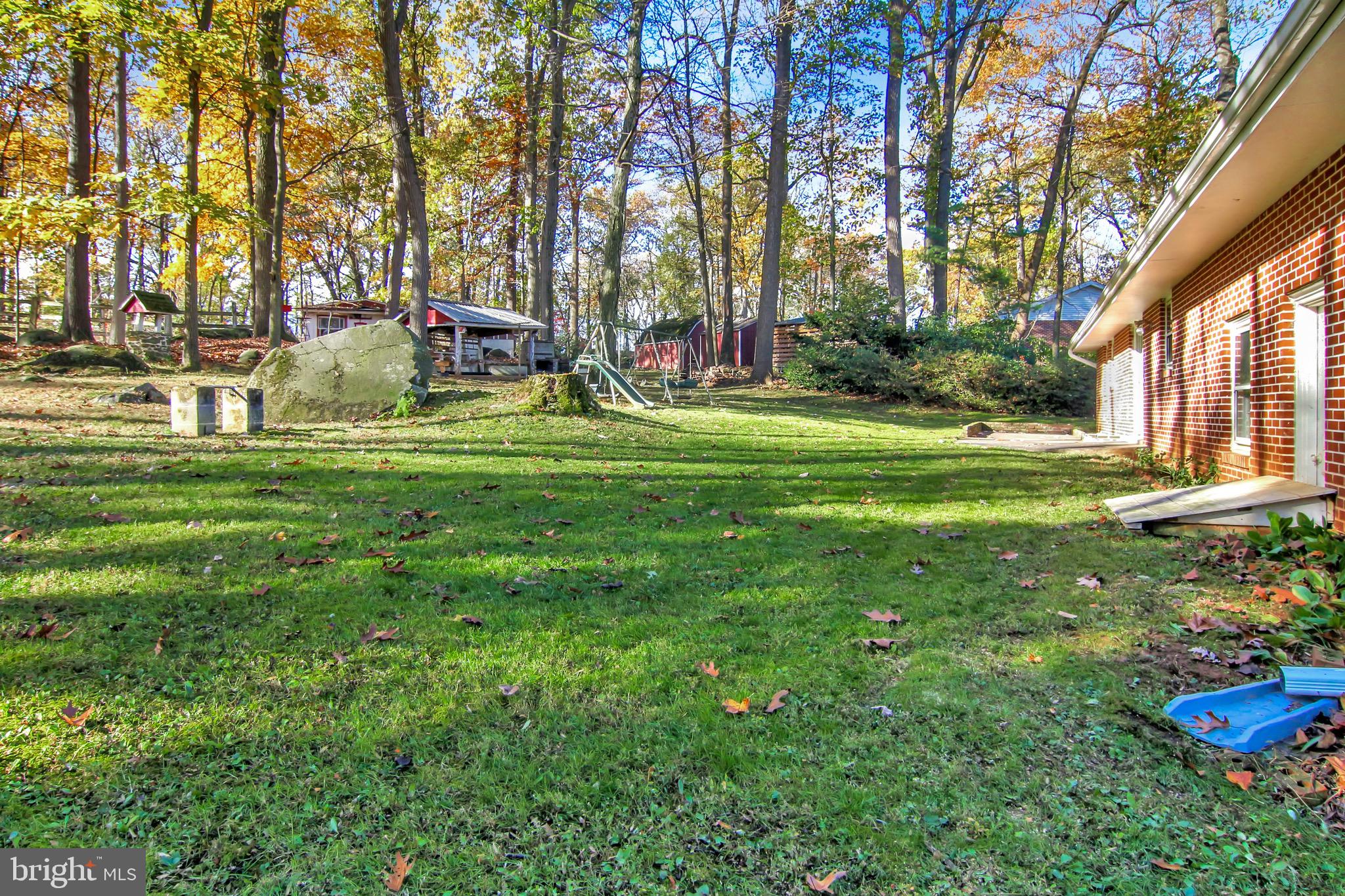 759 Hess Road Elizabethtown, PA 17022 - Photo 4 of 25 Gallery Image 4