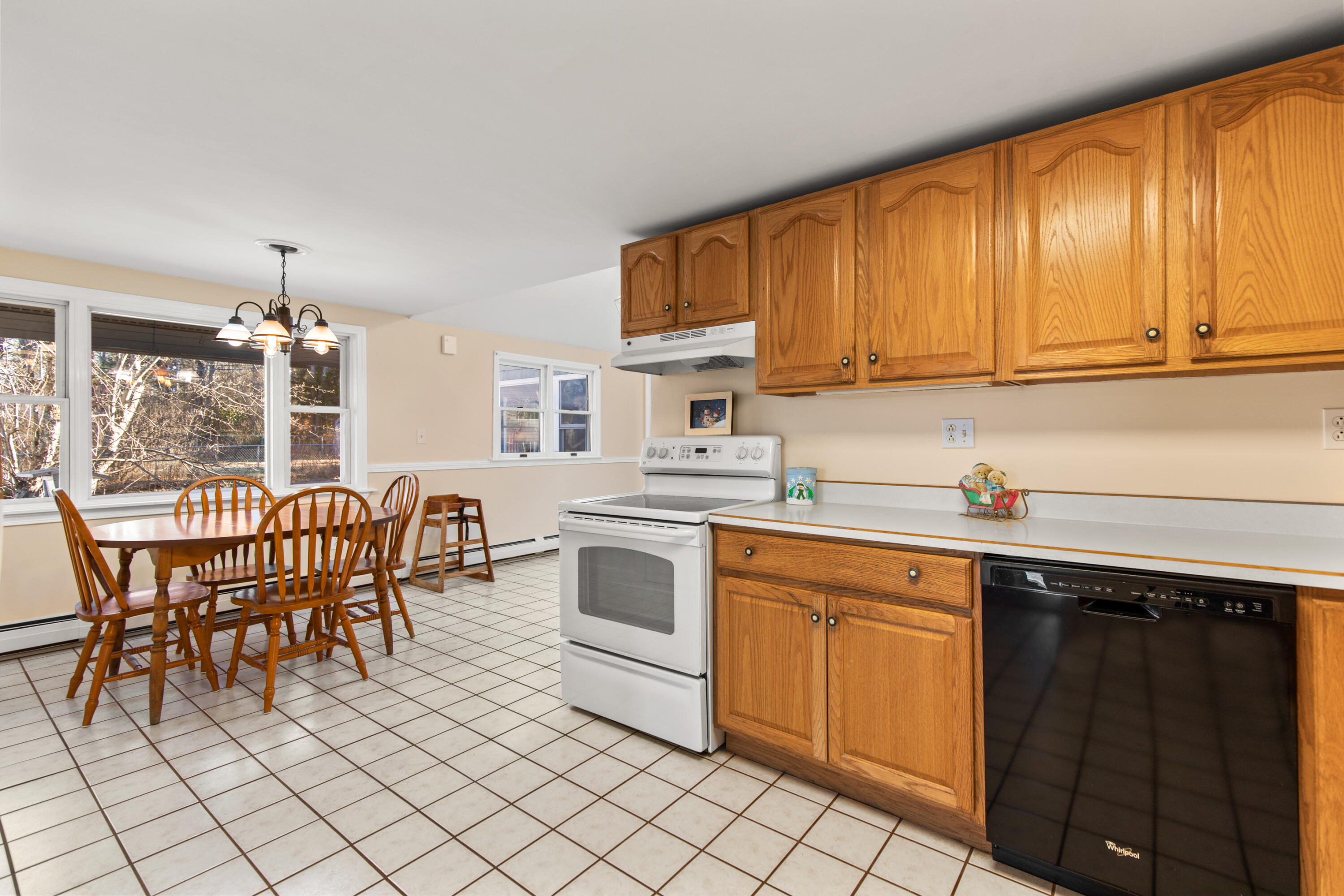 75 Eleanor Avenue Standish, ME 04084 - Photo 27 of 70 75 Eleanor Standish022