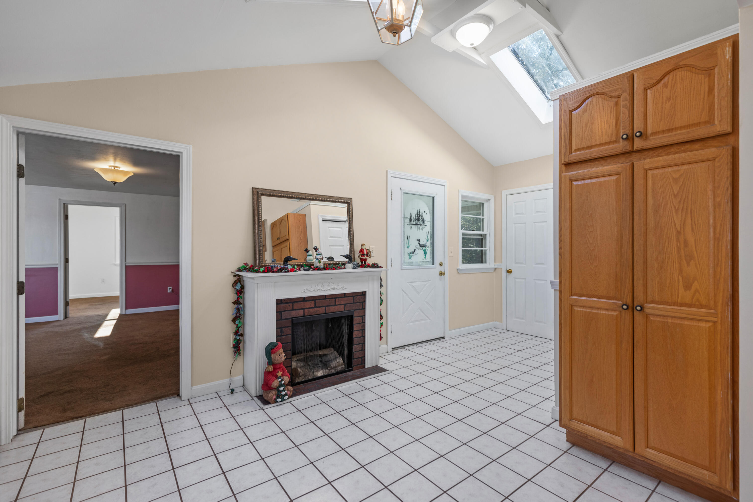 75 Eleanor Avenue Standish, ME 04084 - Photo 31 of 70 75 Eleanor Standish019