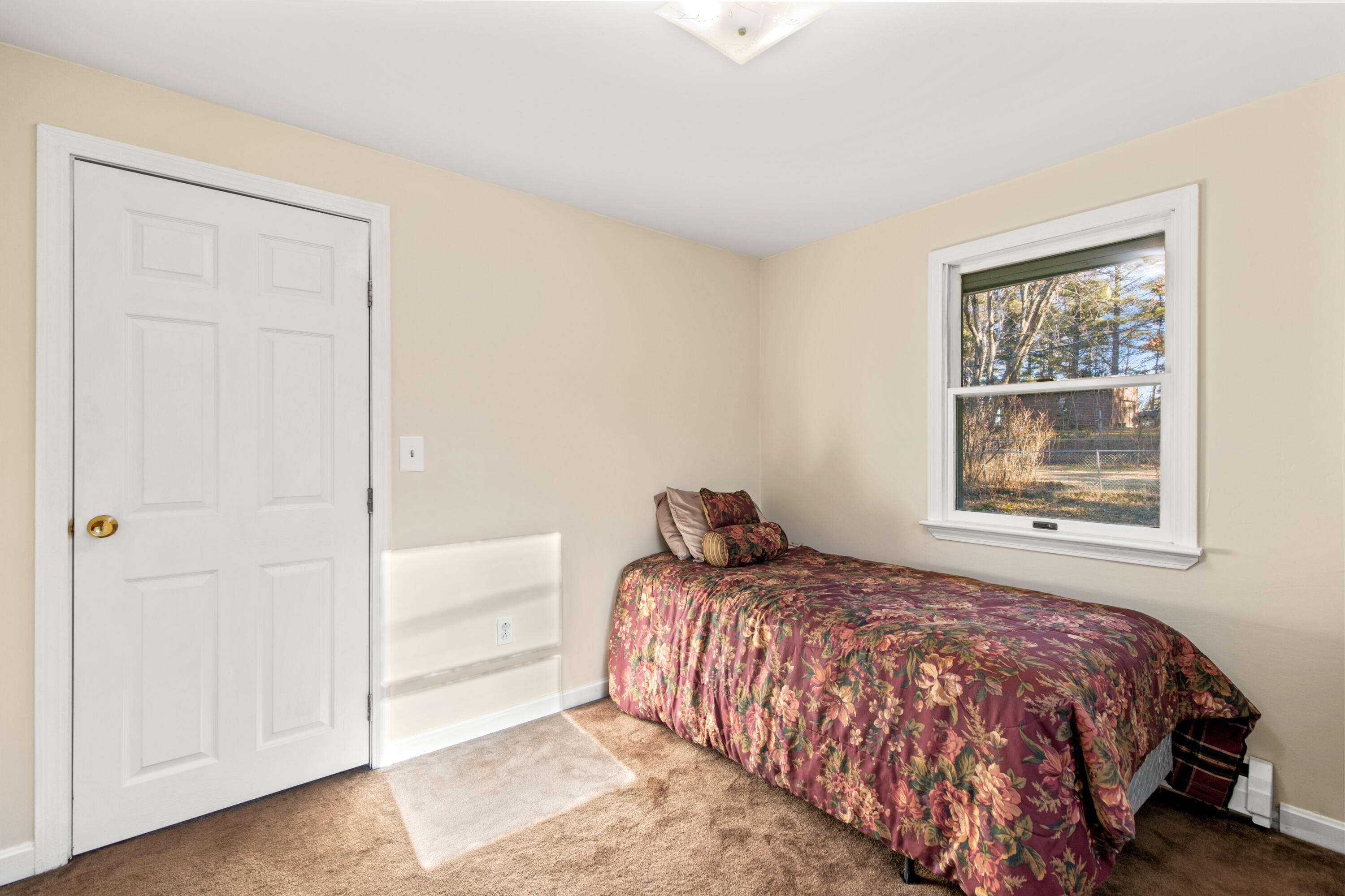 75 Eleanor Avenue Standish, ME 04084 - Photo 38 of 70 75 Eleanor Standish031